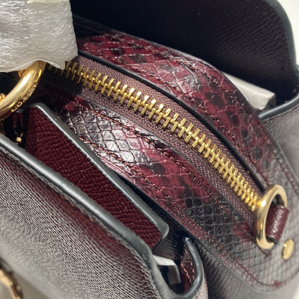 Coach Lillie Carryall Cranberry Red Snakeskin Gold Crossbody Chain Purse - Picture 8 of 8